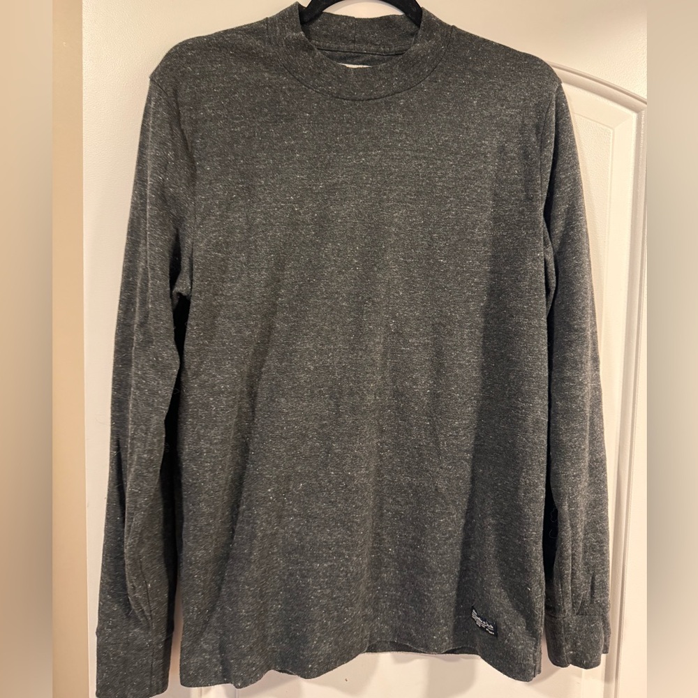 Abercrombie mock-neck tee